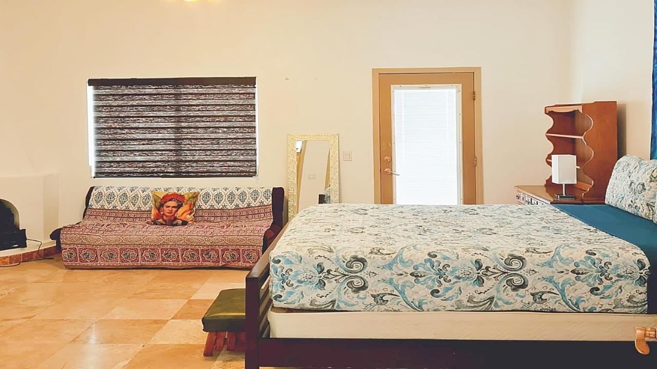 The Suites At Rocky Point 2 Eksteriør bilde